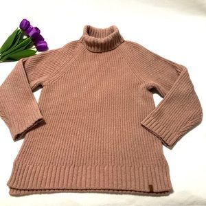 Roots XS oversized knit turtleneck sweater in (salmon) pink